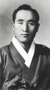 Reverend Son Mjong Mun
